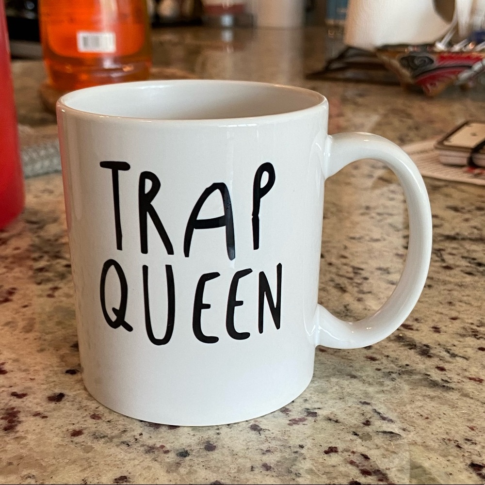 TRAP QUEEN Ceramic Coffee Mug